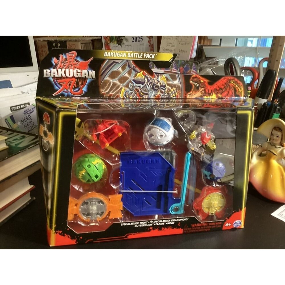 Bakugan Battle Pack: Trox Dragonoid Butterclaw Flame & King Figures
